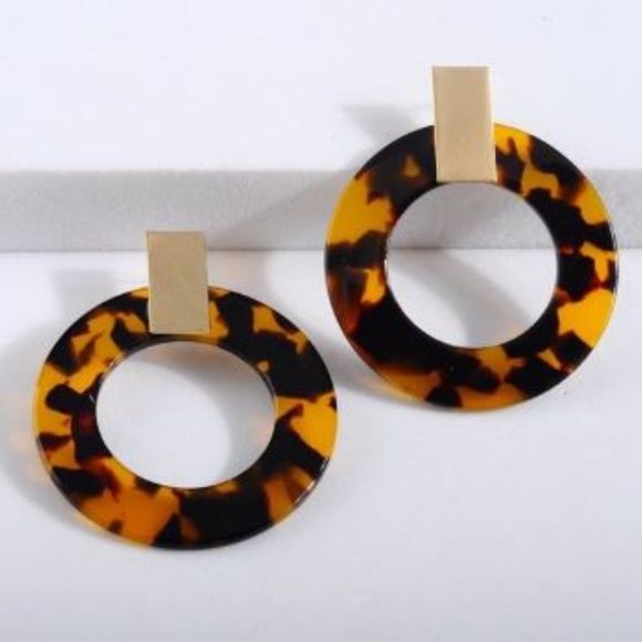 4 for $20 Chloe Acrylic Resin Hoop Earrings - Picture 5 of 8